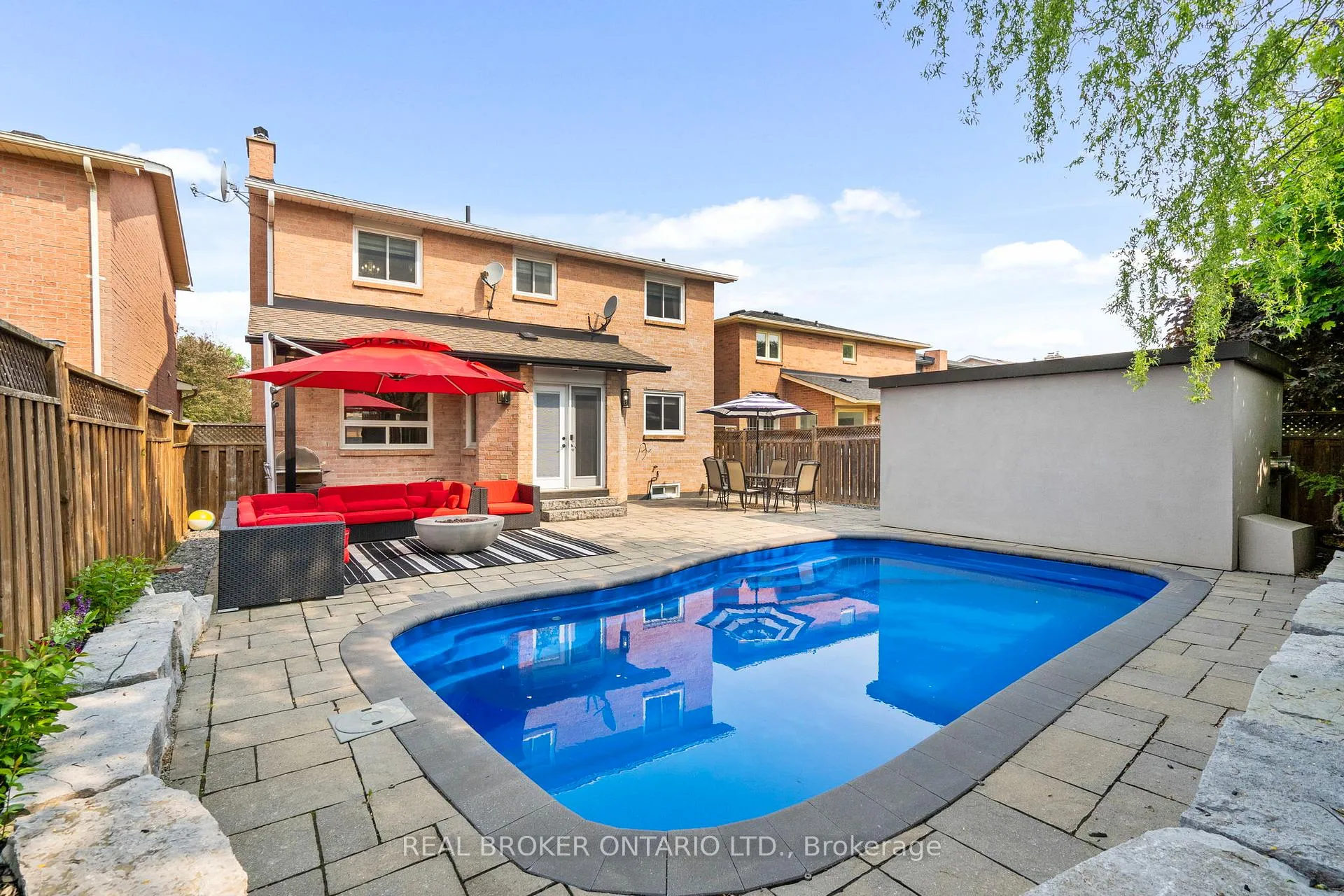 Photo 41 of 11 Fountainbridge Drive, Caledon, Bolton East — HOMEH