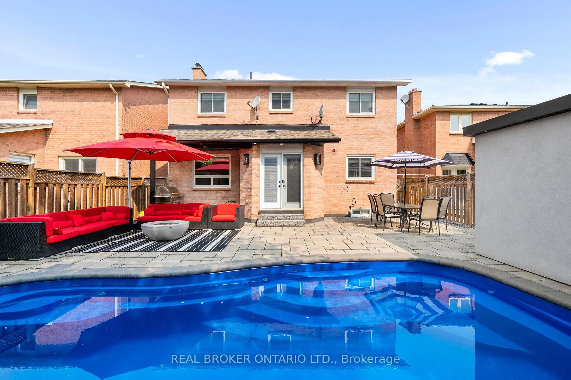 Photo 44 of 11 Fountainbridge Drive, Caledon, Bolton East — HOMEH