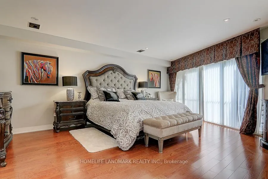 Photo 20 of 35 Gardiner Road E, Toronto, Forest Hill South — HOMEH