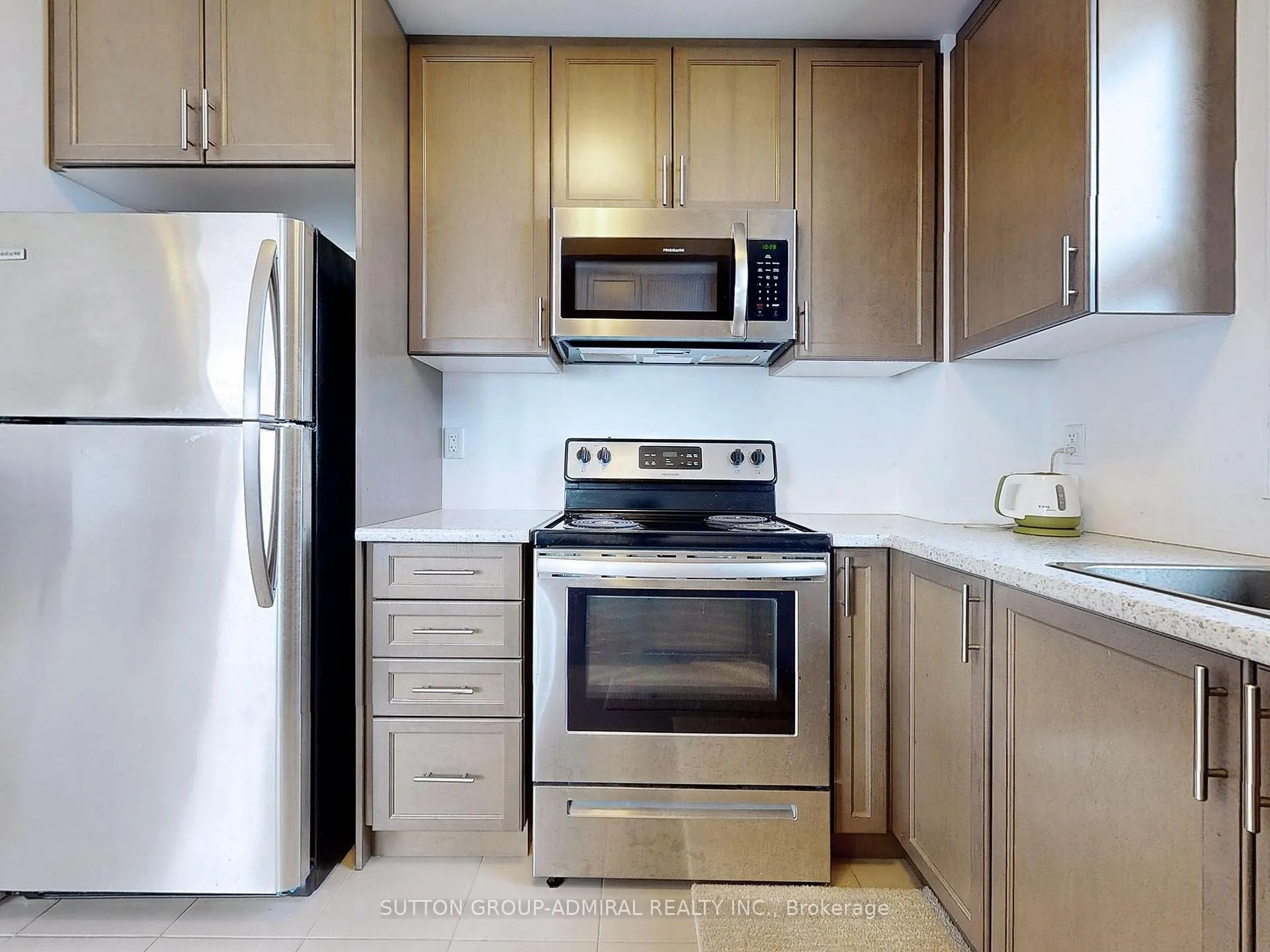 Photo 11 of Unit 532, 125 Shoreview Place S, Hamilton, Lakeshore — HOMEH