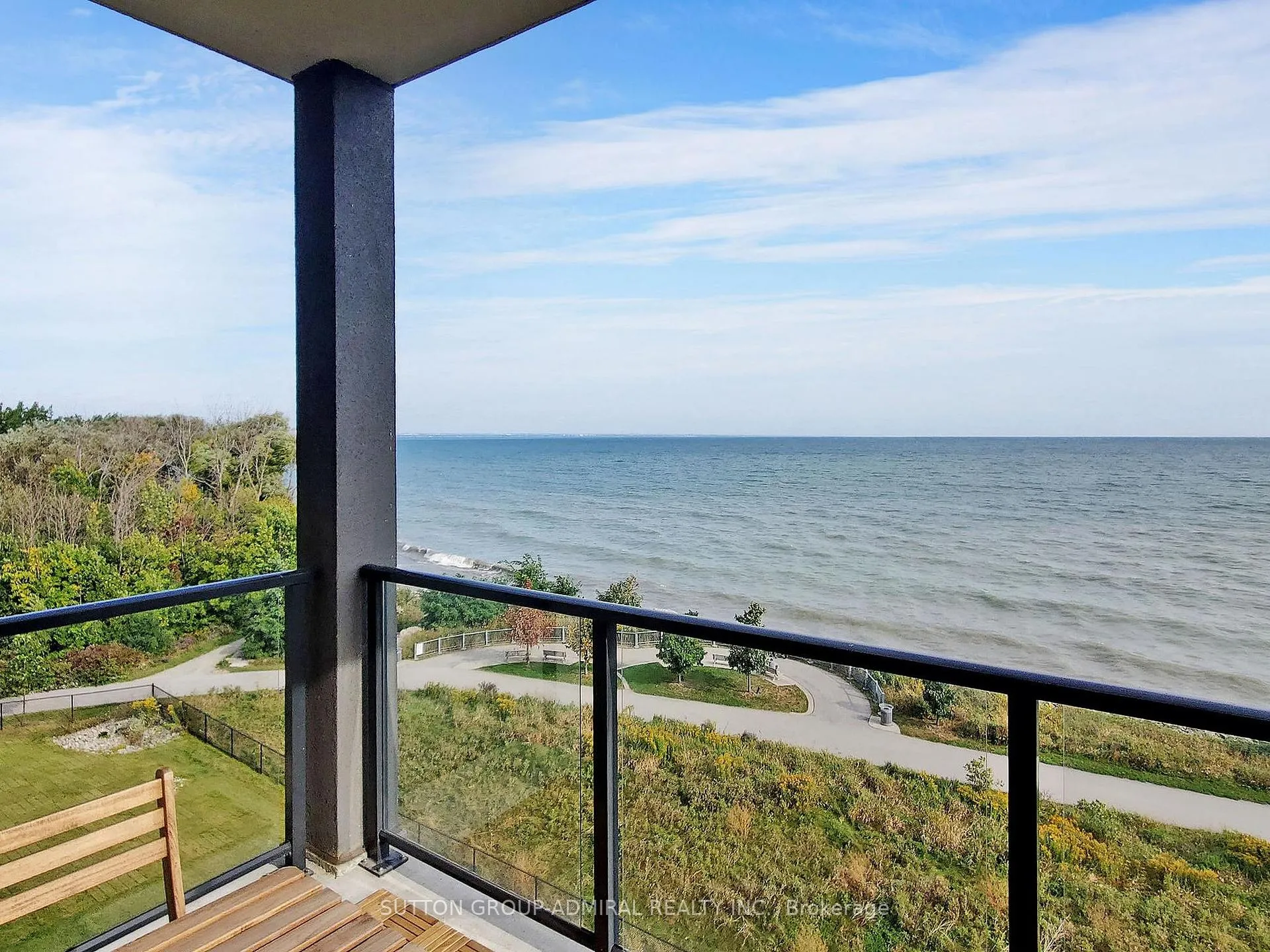 Photo 15 of Unit 532, 125 Shoreview Place S, Hamilton, Lakeshore — HOMEH
