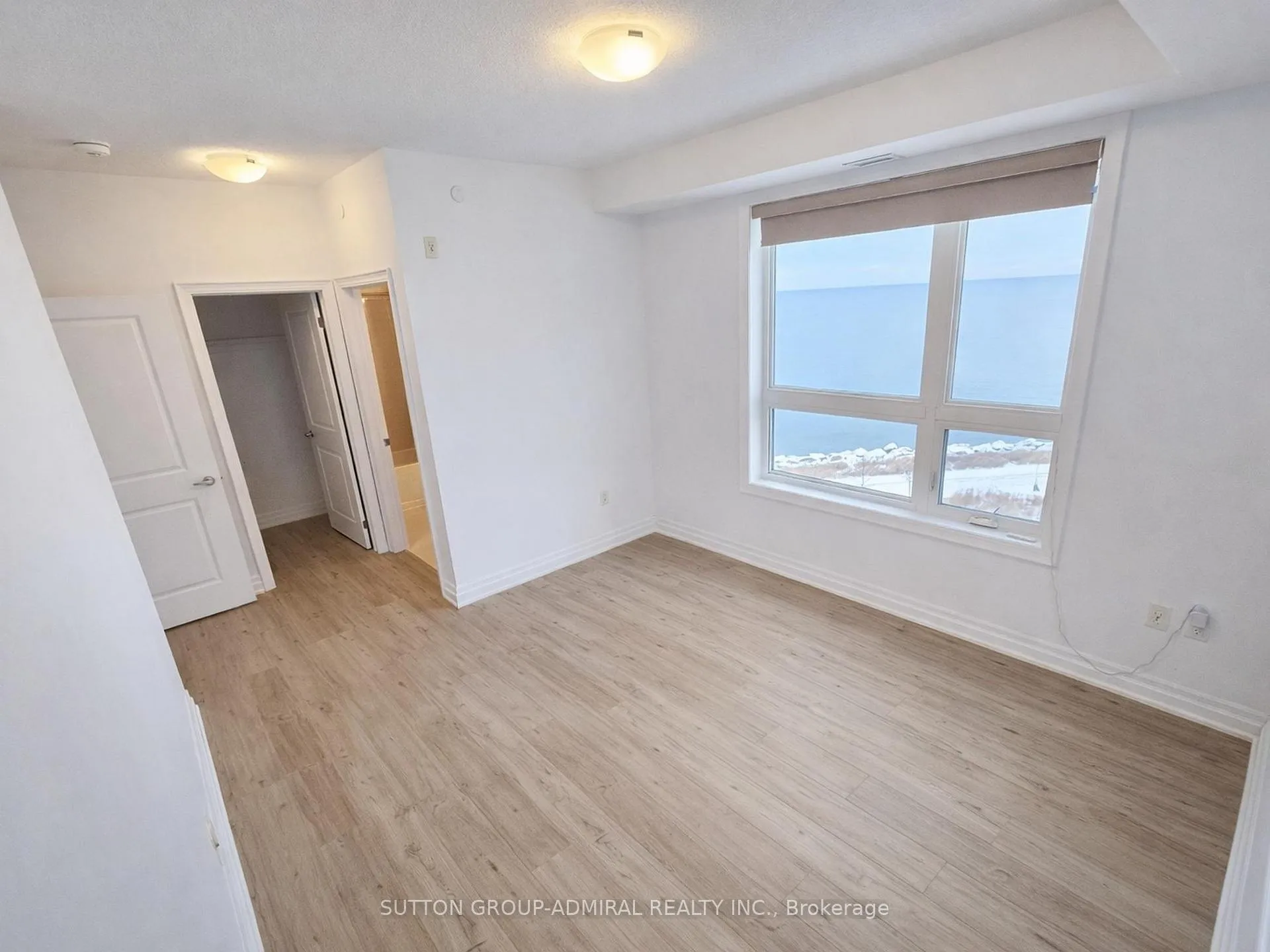 Photo 23 of Unit 532, 125 Shoreview Place S, Hamilton, Lakeshore — HOMEH