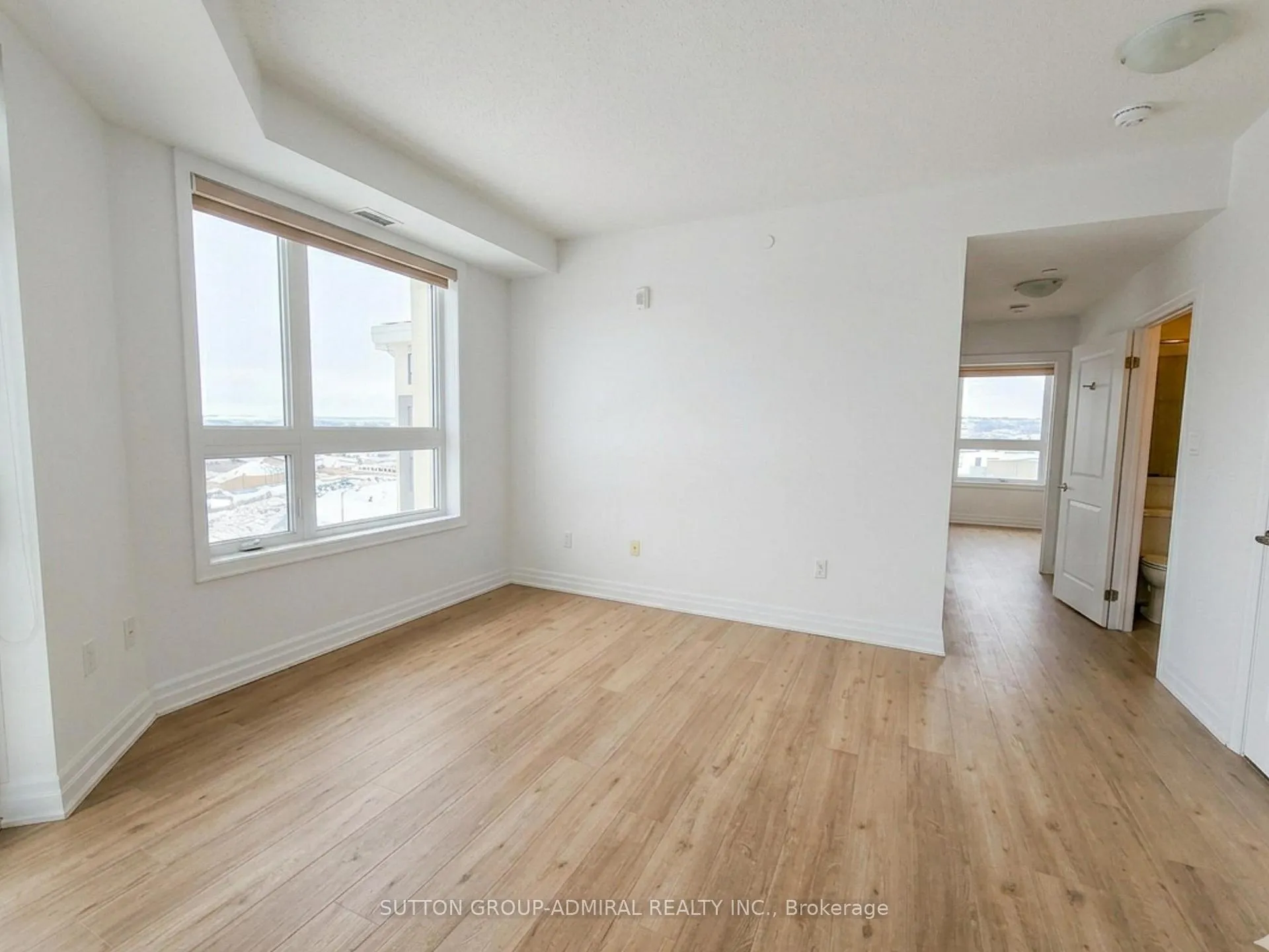 Photo 24 of Unit 532, 125 Shoreview Place S, Hamilton, Lakeshore — HOMEH