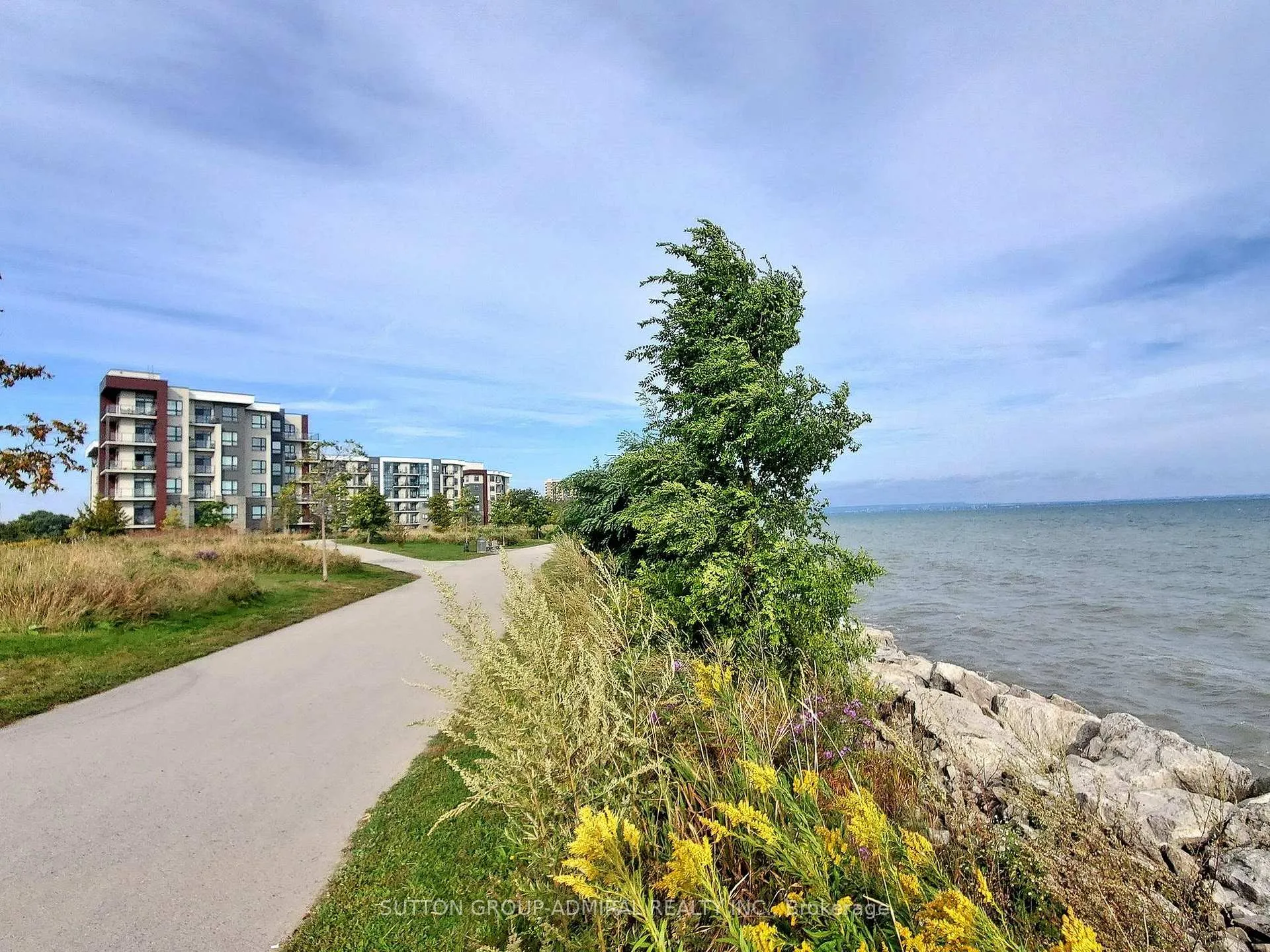 Photo 32 of Unit 532, 125 Shoreview Place S, Hamilton, Lakeshore — HOMEH
