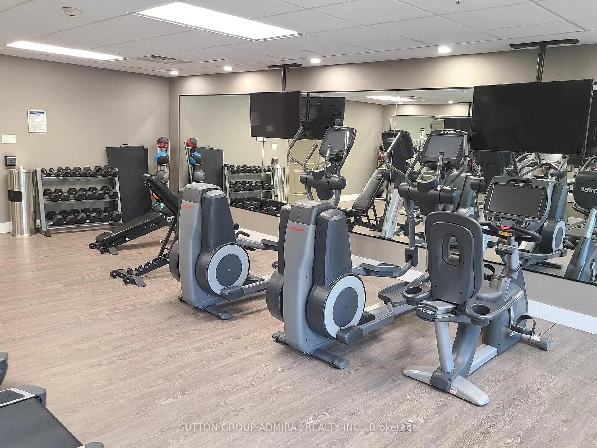 Photo 39 of Unit 532, 125 Shoreview Place S, Hamilton, Lakeshore — HOMEH