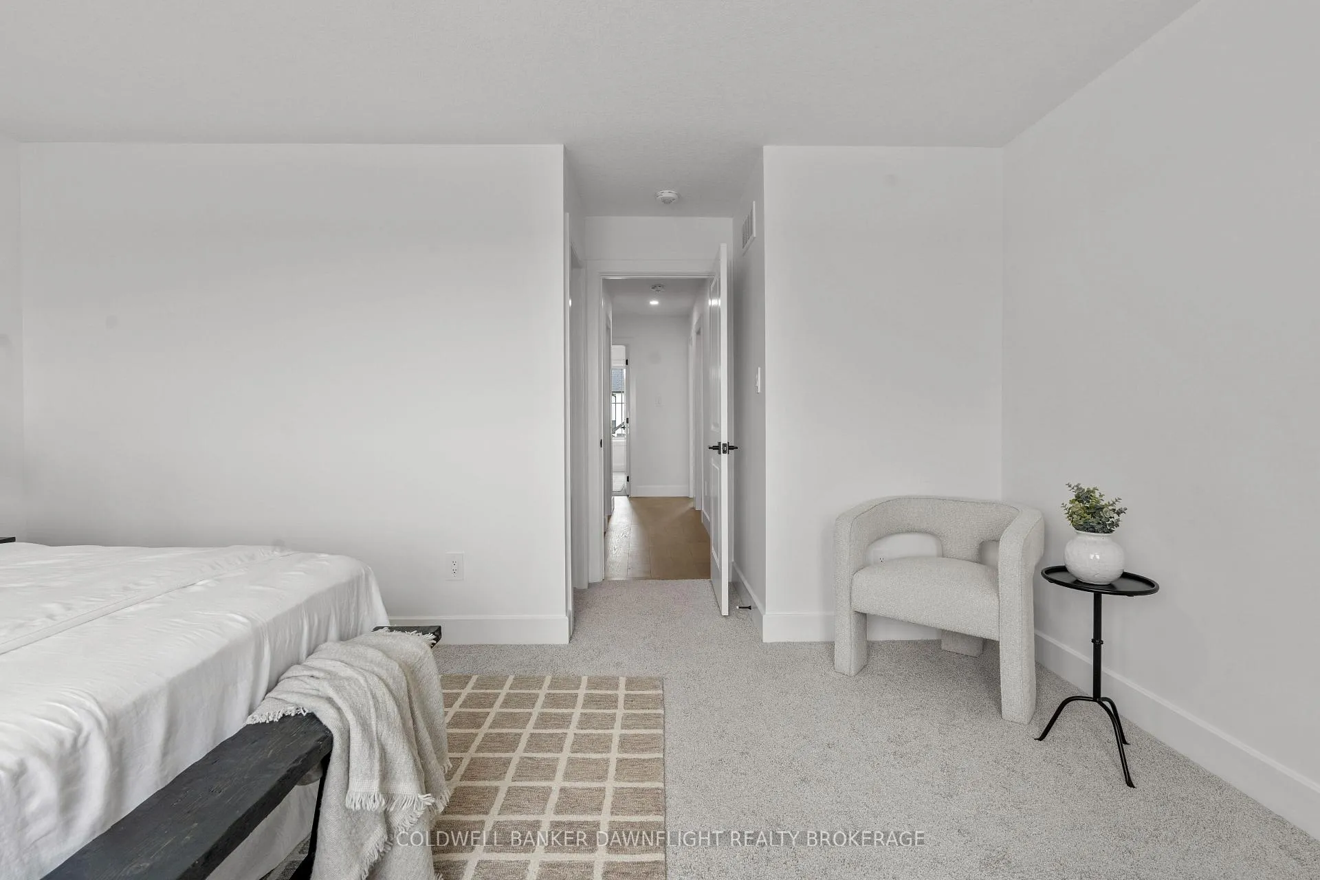 Photo 29 of Unit 22, 147 Scotts Drive, Lucan Biddulph, Lucan — HOMEH