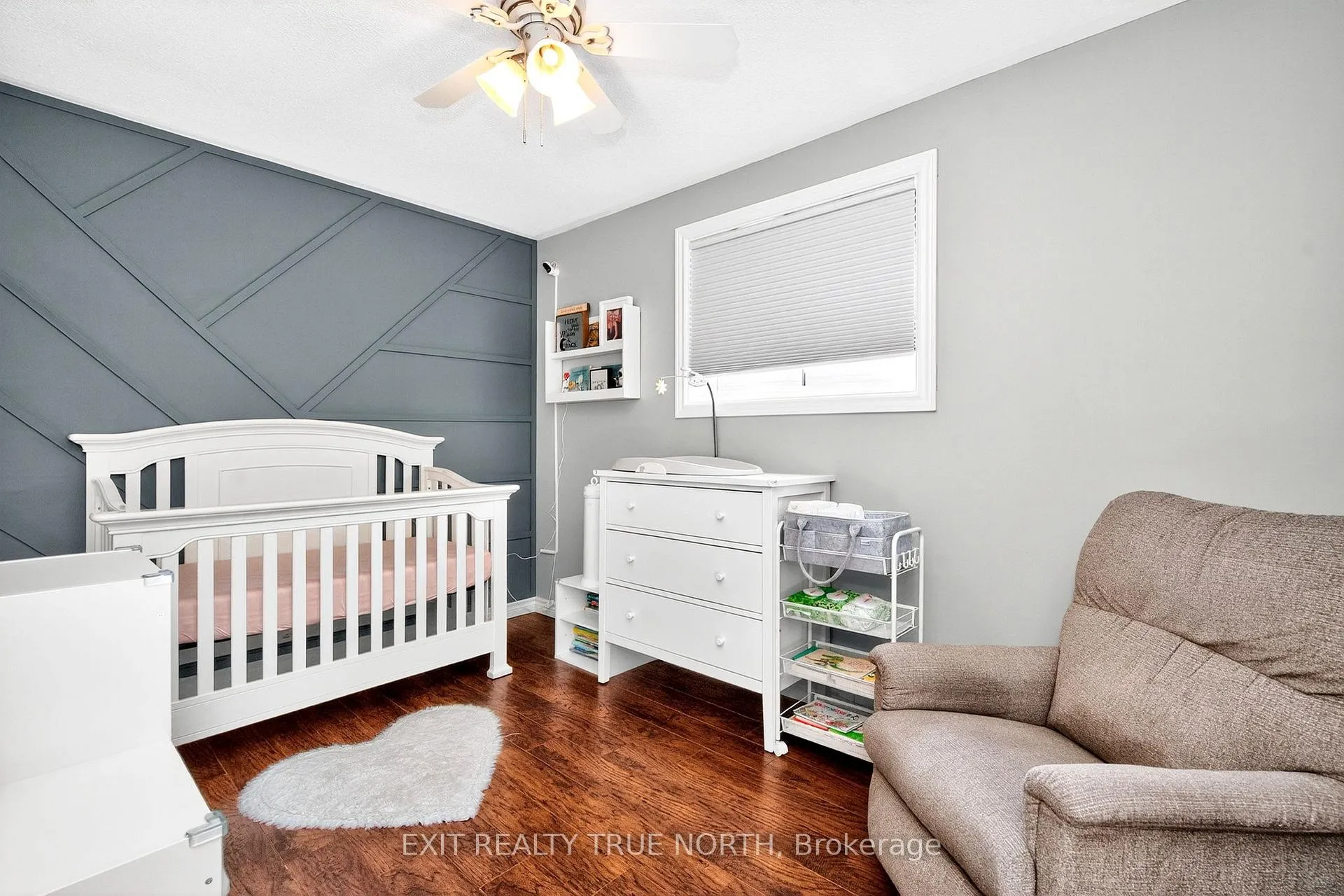 Photo 11 of 32 Lankin Boulevard, Orillia — HOMEH