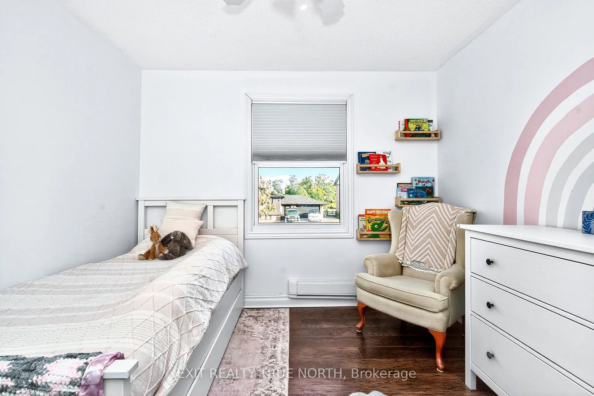 Photo 12 of 32 Lankin Boulevard, Orillia — HOMEH