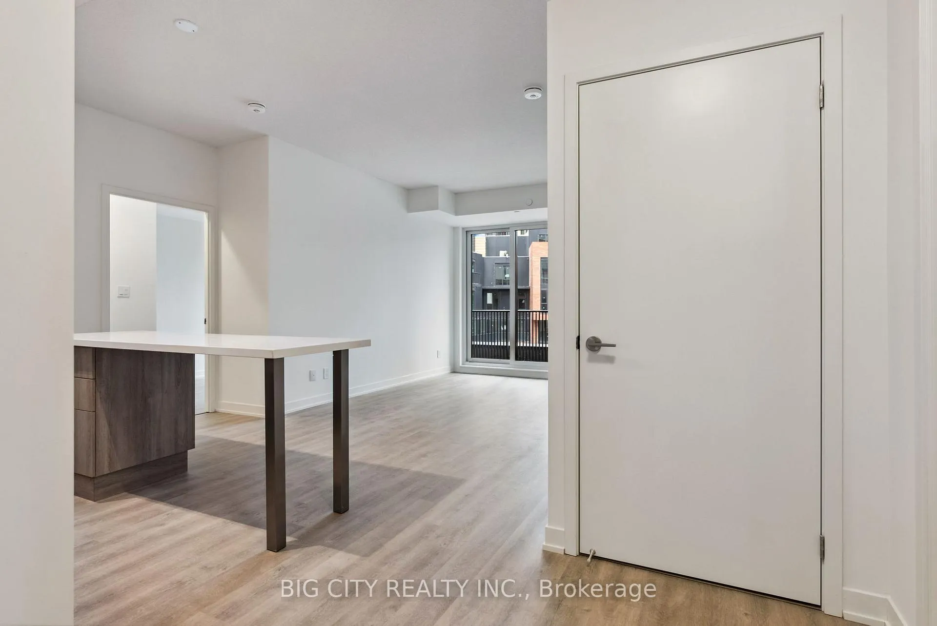 Photo 3 of Unit 914, 292 Verdale Crossing, Markham, Unionville — HOMEH