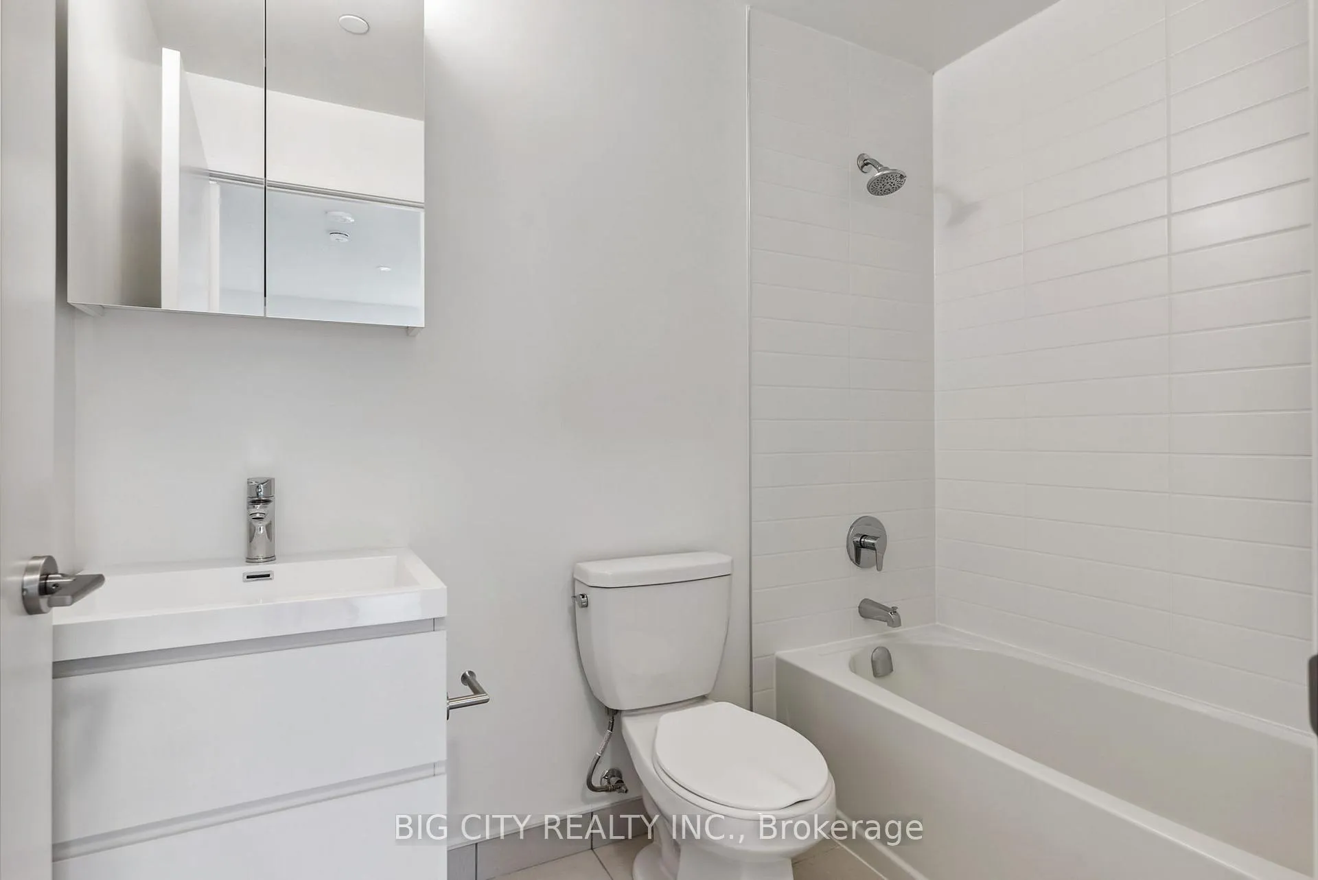 Photo 14 of Unit 914, 292 Verdale Crossing, Markham, Unionville — HOMEH