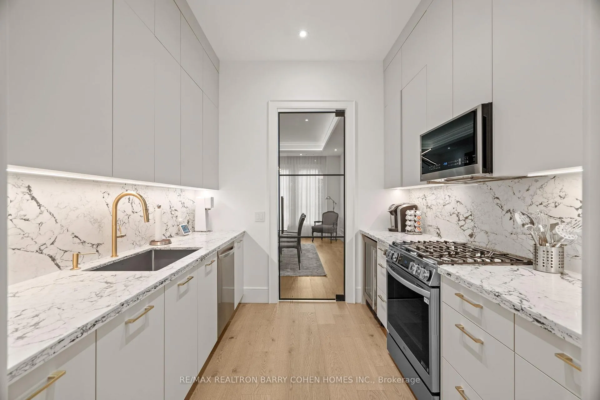 Photo 14 of 165 Leacrest Road, Toronto, Leaside — HOMEH
