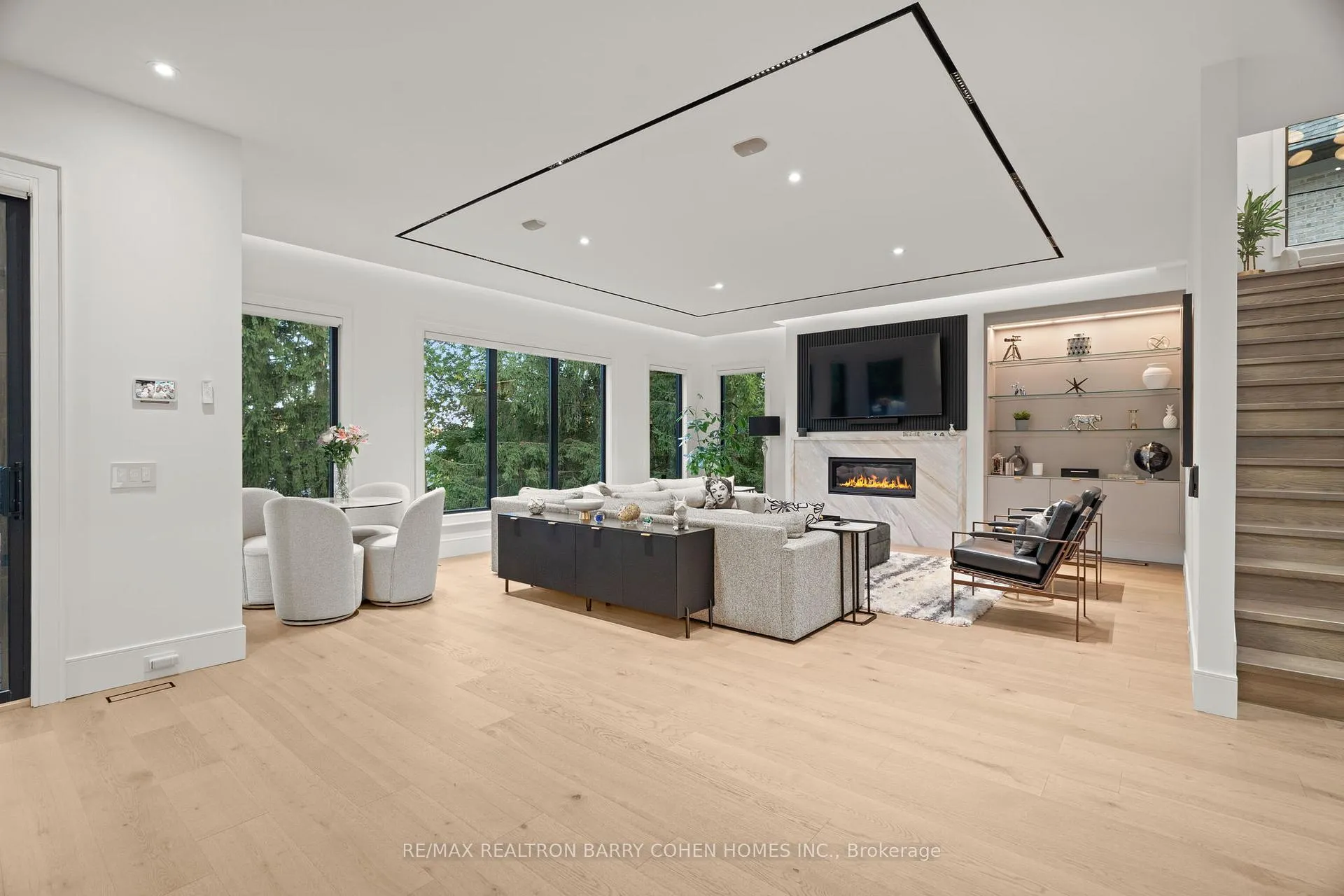 Photo 15 of 165 Leacrest Road, Toronto, Leaside — HOMEH