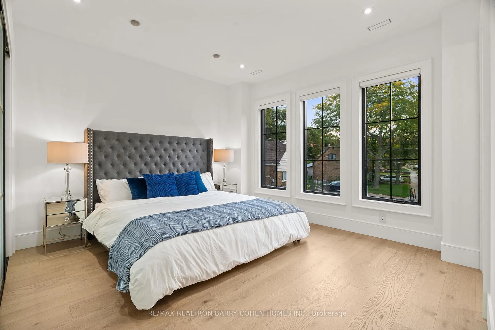 Photo 28 of 165 Leacrest Road, Toronto, Leaside — HOMEH