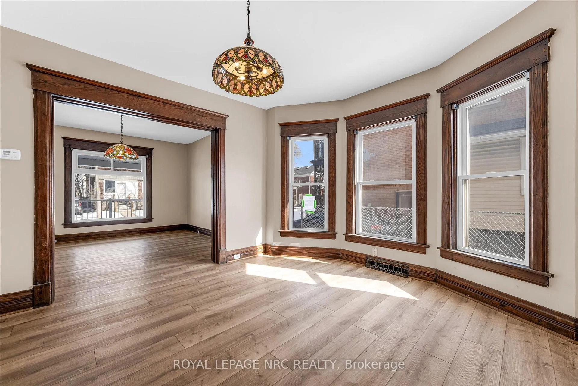 Photo 9 of 4878 Stamford Street, Niagara Falls, Cherrywood — HOMEH