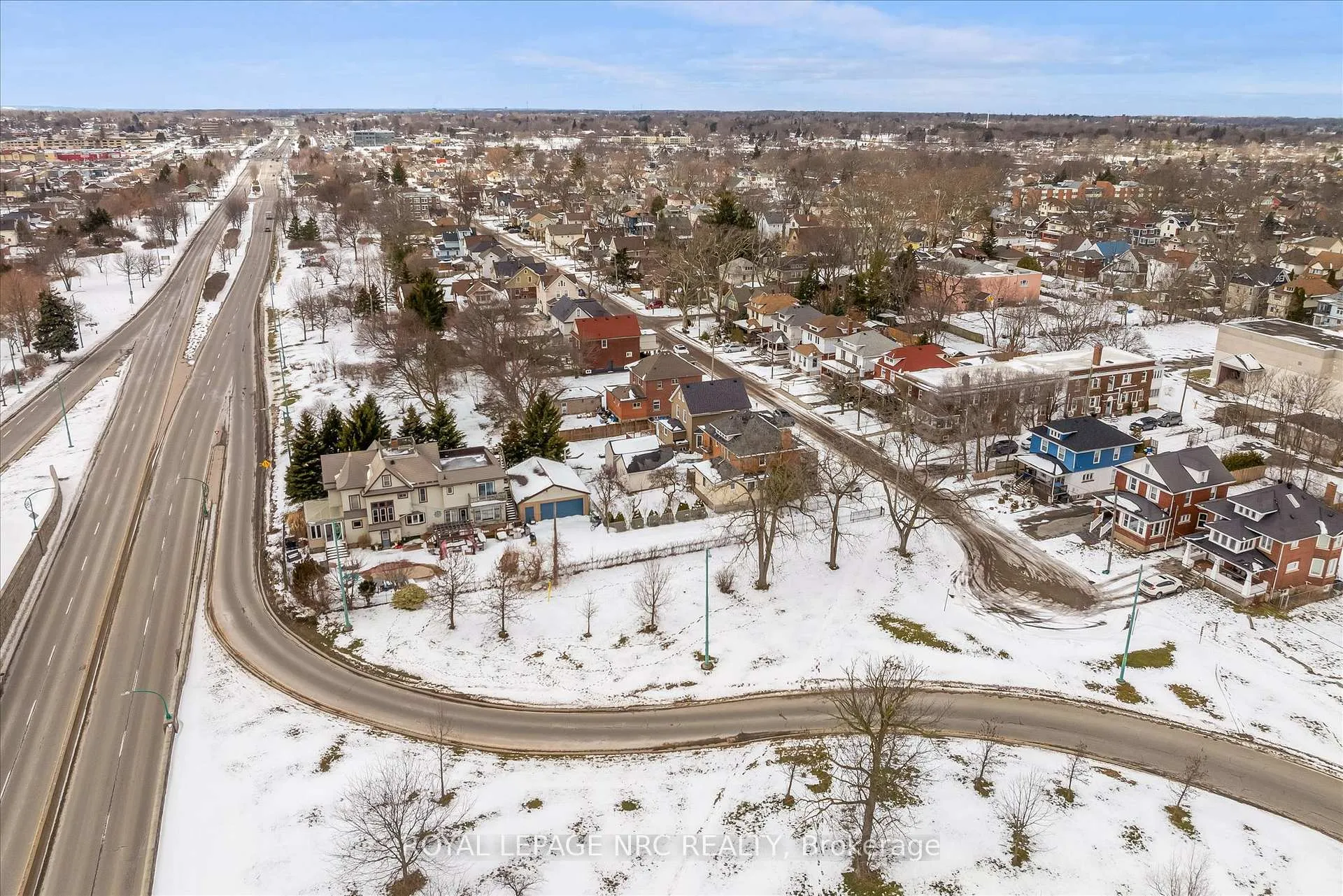 Photo 46 of 4878 Stamford Street, Niagara Falls, Cherrywood — HOMEH