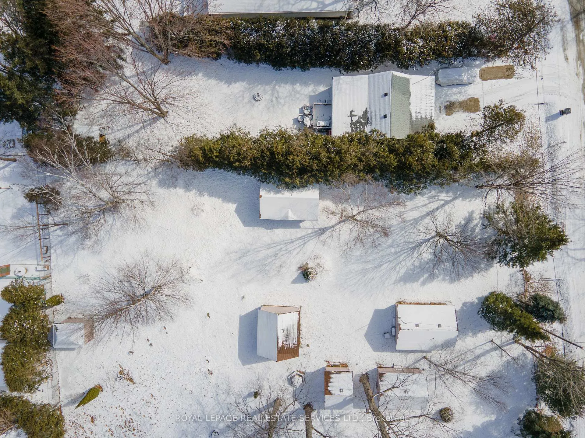 Photo 8 of 720 Hastings Avenue, Innisfil, Alcona — HOMEH