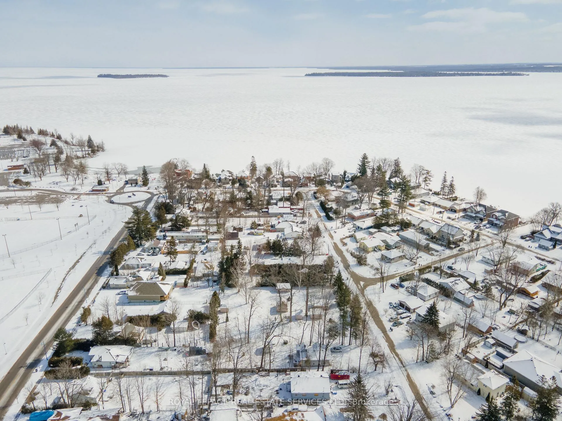 Photo 12 of 720 Hastings Avenue, Innisfil, Alcona — HOMEH