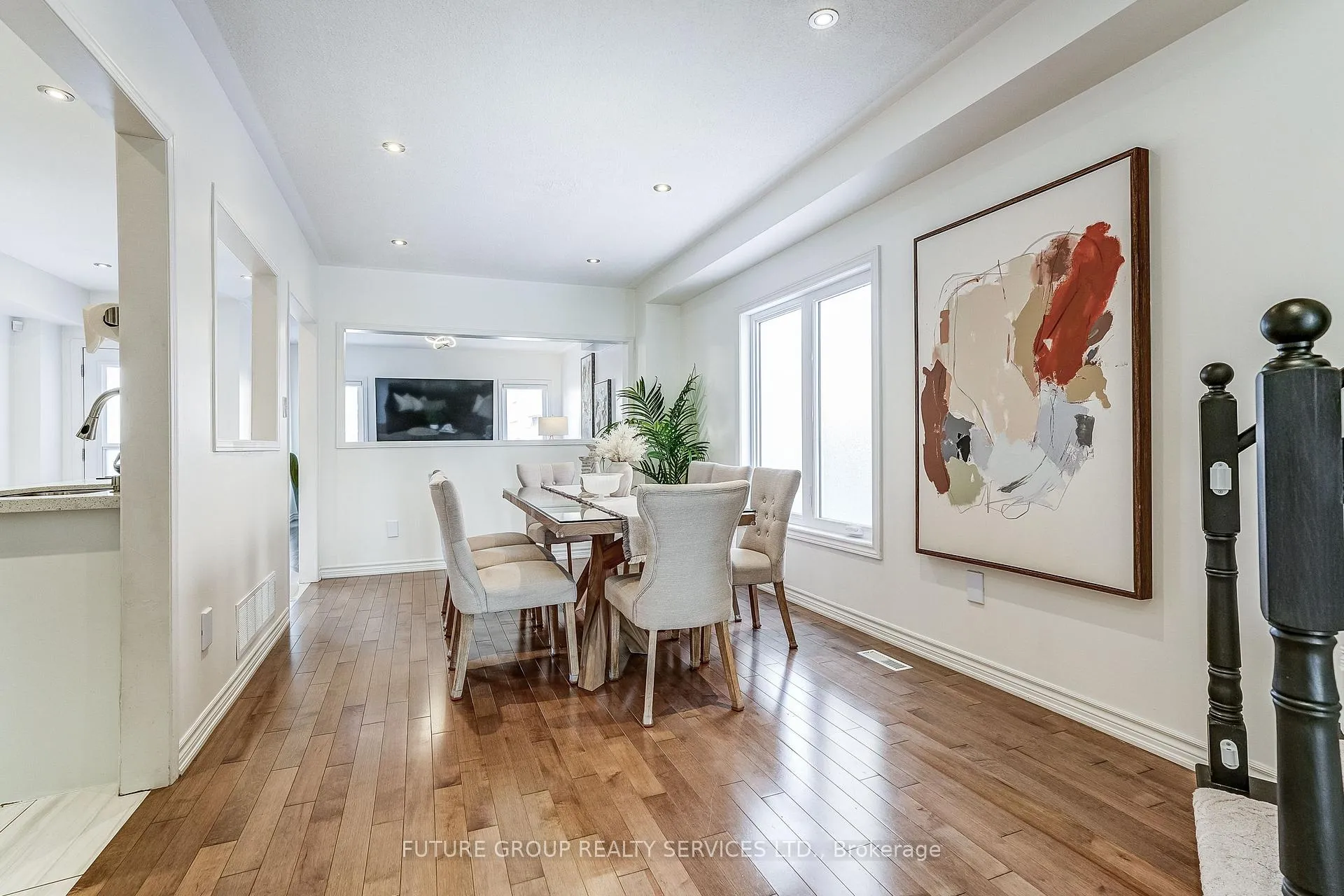 Photo 7 of 72 Camino Drive, Vaughan, Vellore Village — HOMEH