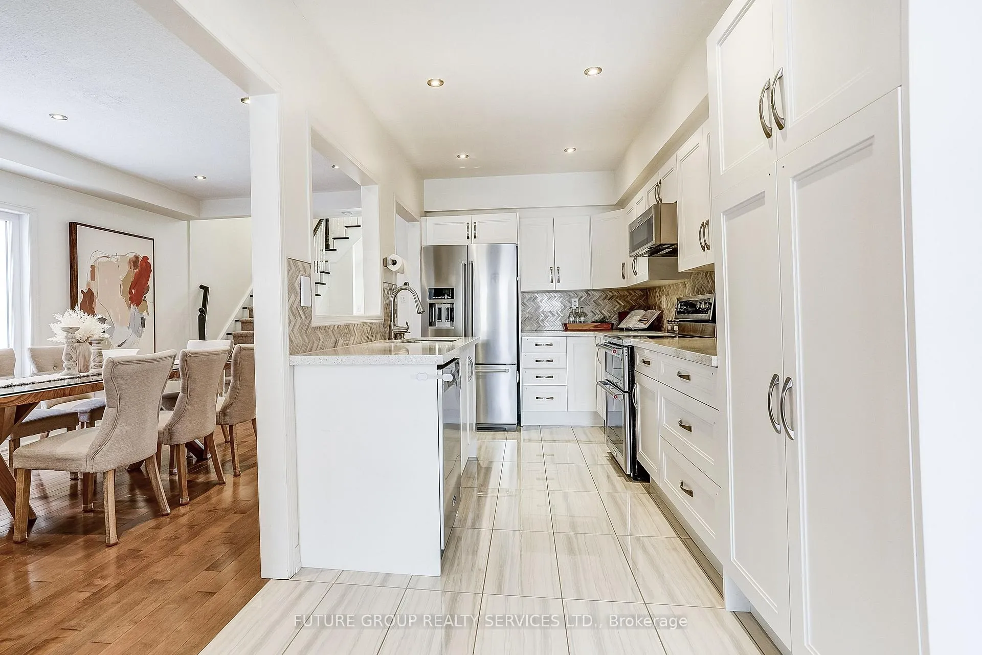 Photo 12 of 72 Camino Drive, Vaughan, Vellore Village — HOMEH
