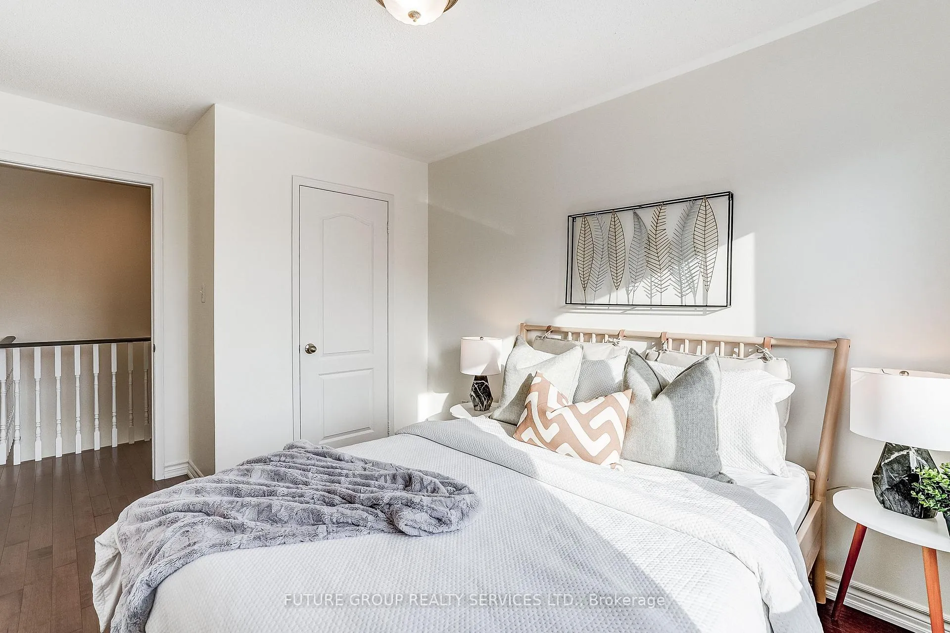 Photo 18 of 72 Camino Drive, Vaughan, Vellore Village — HOMEH
