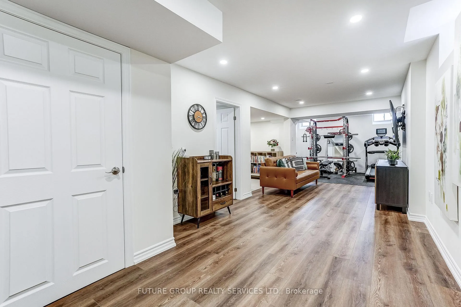 Photo 32 of 72 Camino Drive, Vaughan, Vellore Village — HOMEH