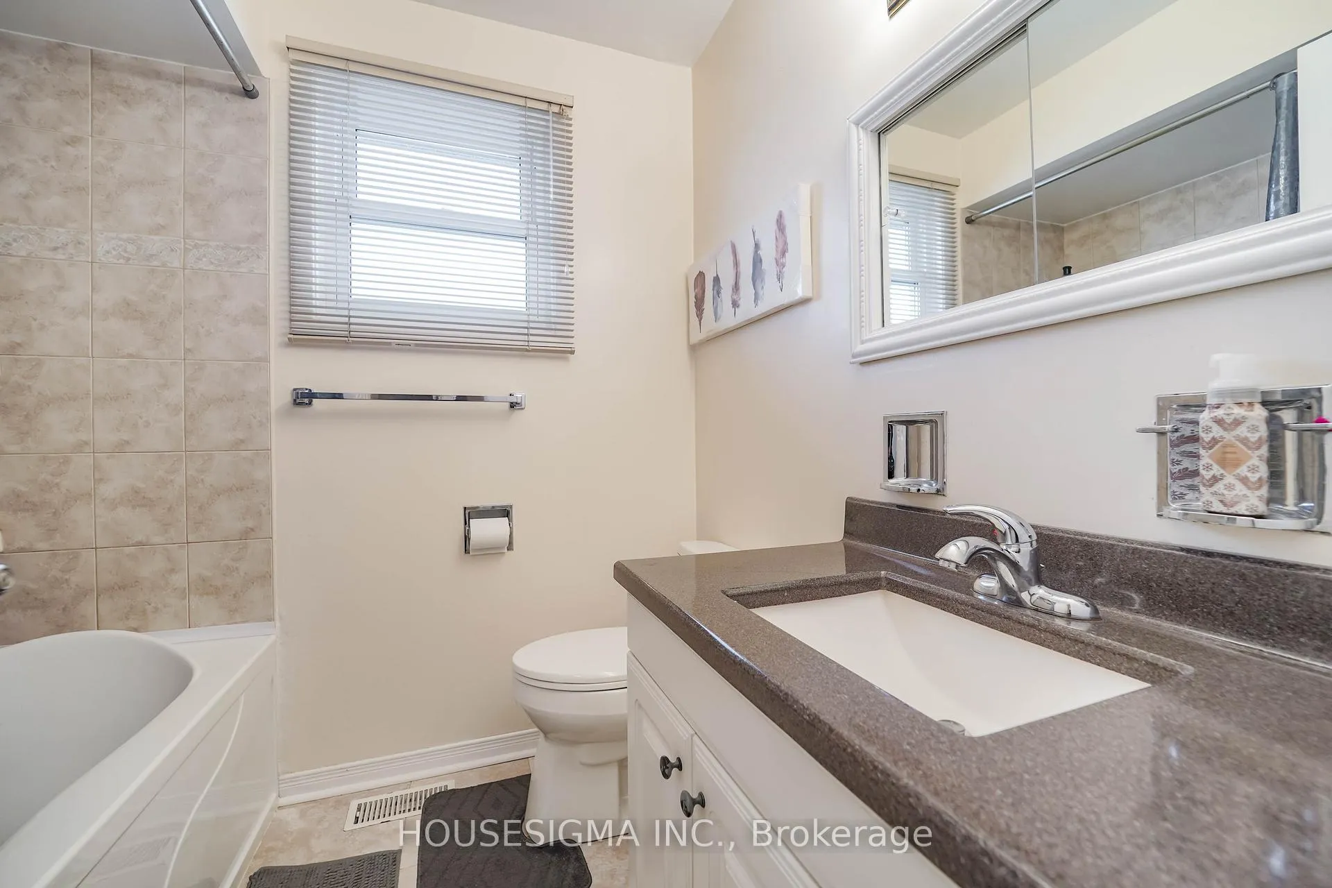 Photo 34 of 362 Newgate Avenue, Oshawa, Centennial — HOMEH