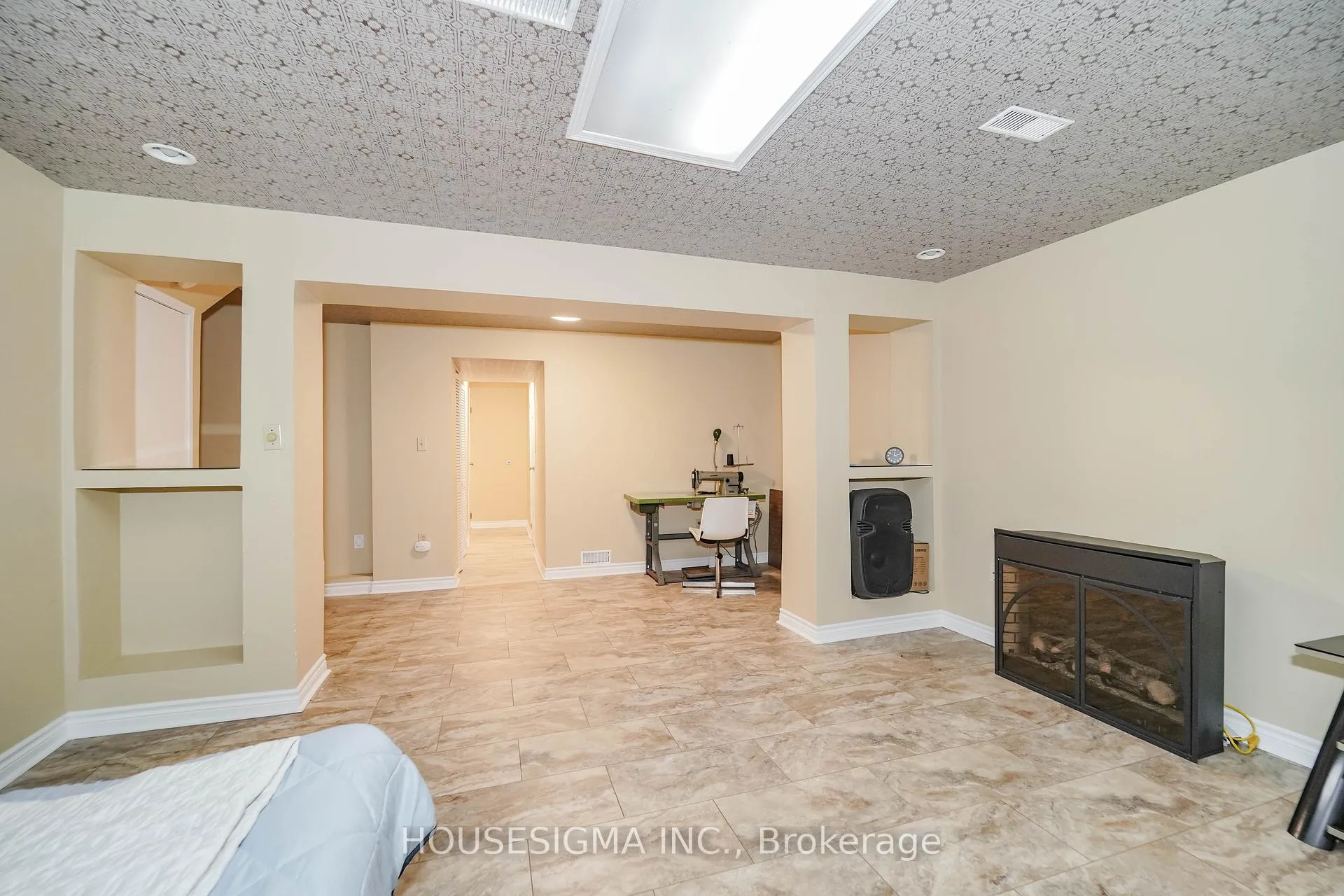 Photo 37 of 362 Newgate Avenue, Oshawa, Centennial — HOMEH
