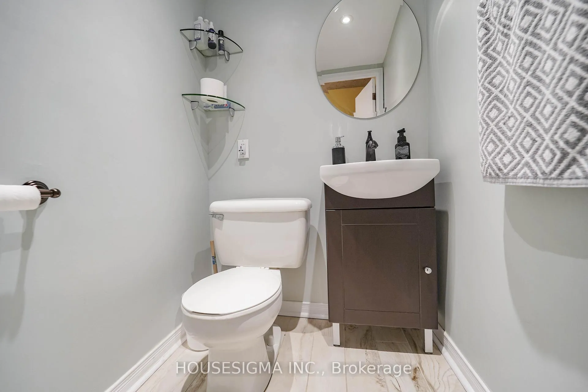 Photo 38 of 362 Newgate Avenue, Oshawa, Centennial — HOMEH