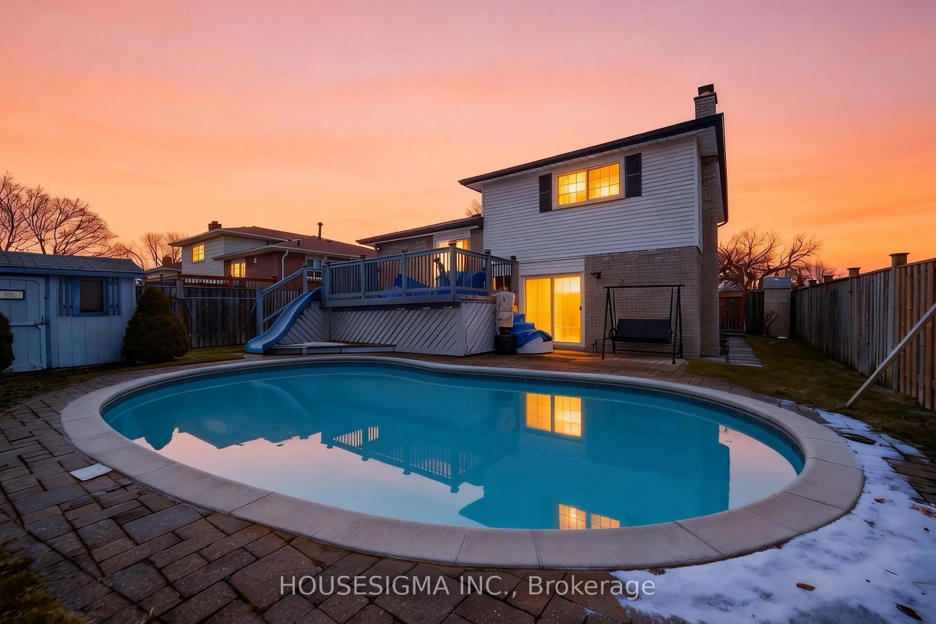 Photo 44 of 362 Newgate Avenue, Oshawa, Centennial — HOMEH