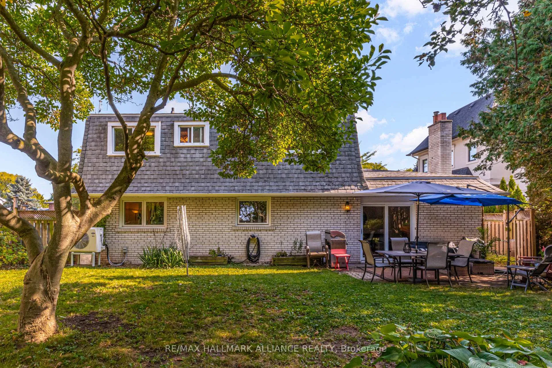 Photo 35 of 2033 Water's Edge Drive, Oakville, Bronte — HOMEH
