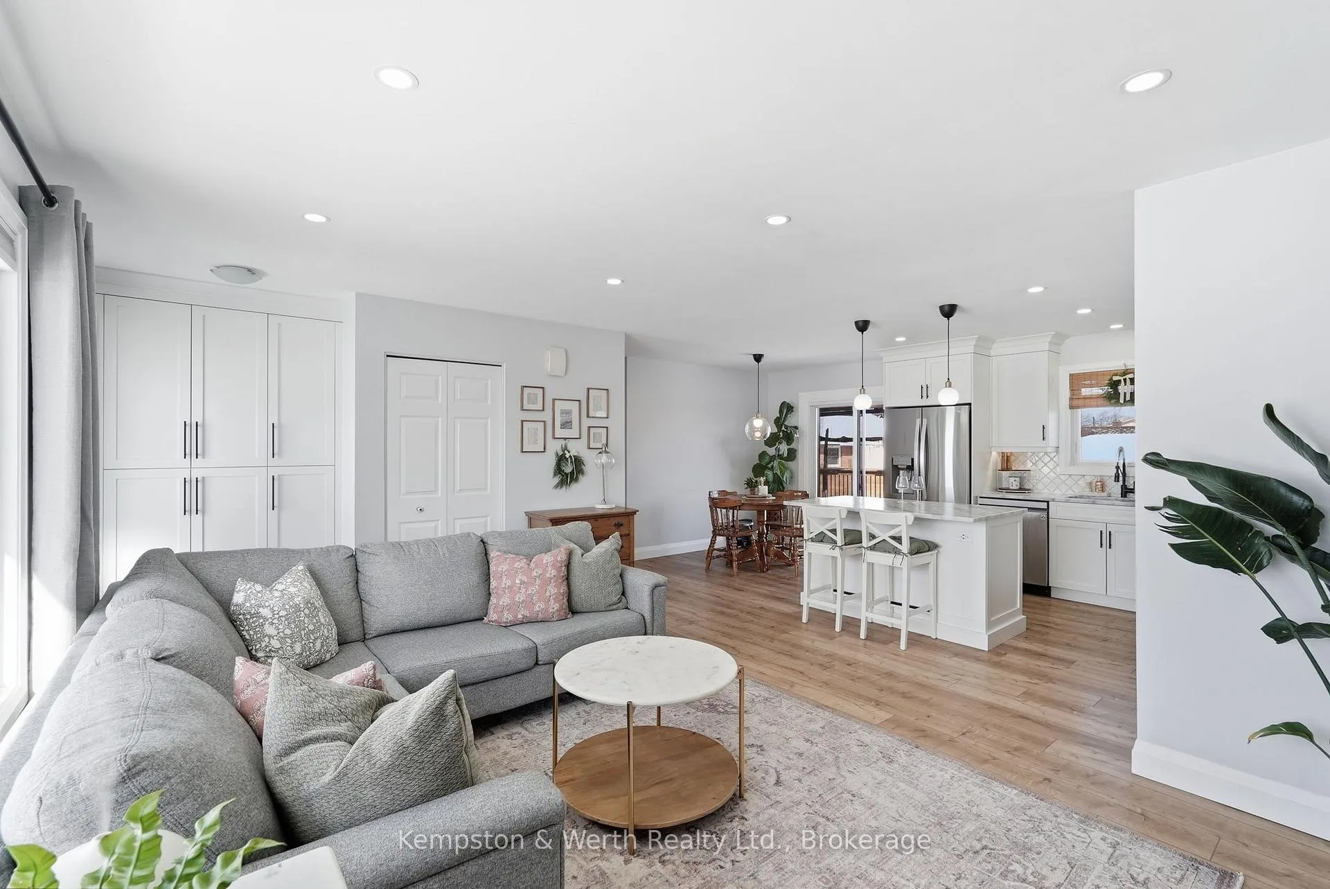 Photo 12 of 727 Palace Street E, North Perth, Listowel — HOMEH