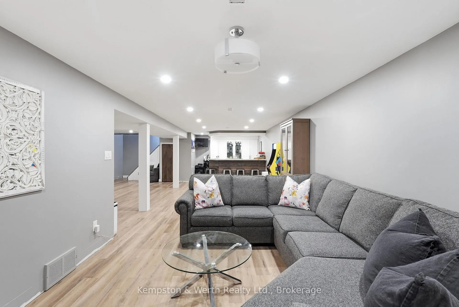 Photo 32 of 727 Palace Street E, North Perth, Listowel — HOMEH