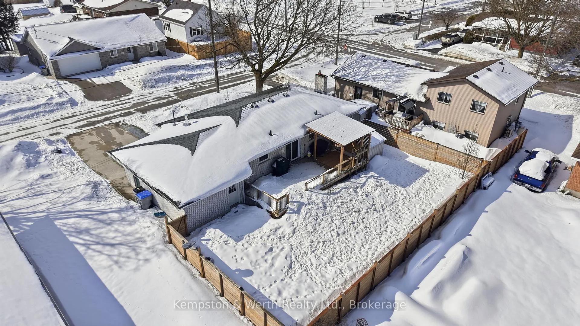 Photo 38 of 727 Palace Street E, North Perth, Listowel — HOMEH