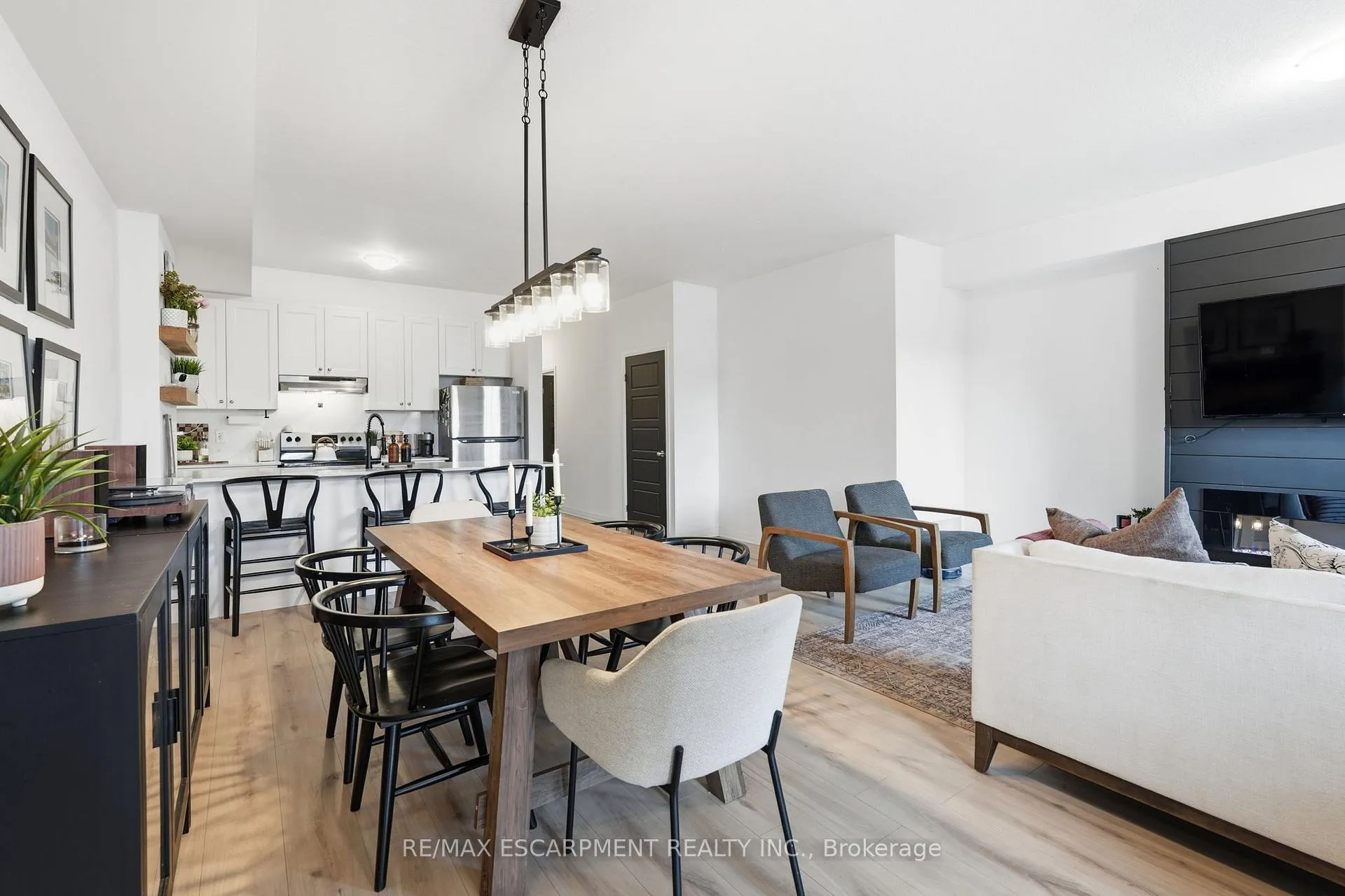 Photo 5 of Unit 104, 12 Blanshard Street, Hamilton, Kirkendall — HOMEH