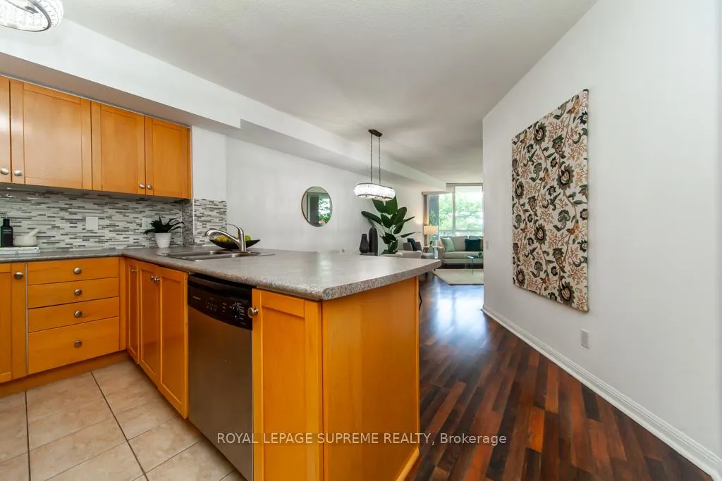 Photo 2 of Unit 202, 1600 Keele Street, Toronto, Keelesdale-Eglinton West — HOMEH
