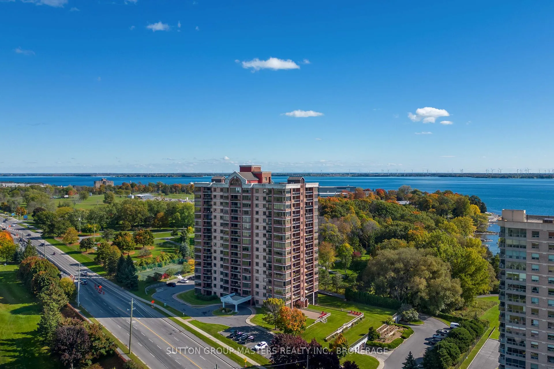 Front of Unit 406, 1000 King Street W