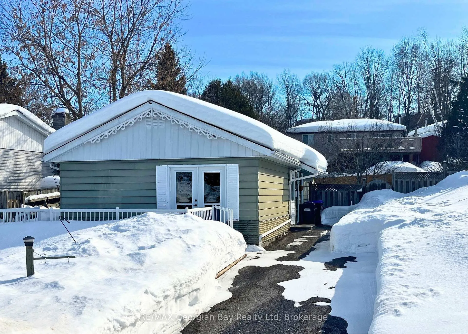 Photo 1 of 771 Birchwood Drive, Midland — HOMEH
