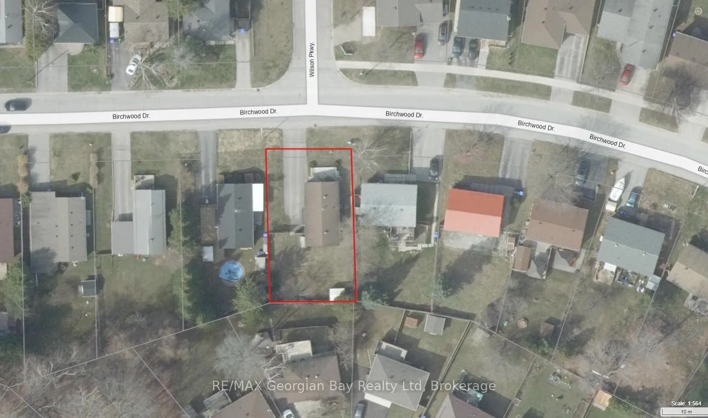 Photo 3 of 771 Birchwood Drive, Midland — HOMEH