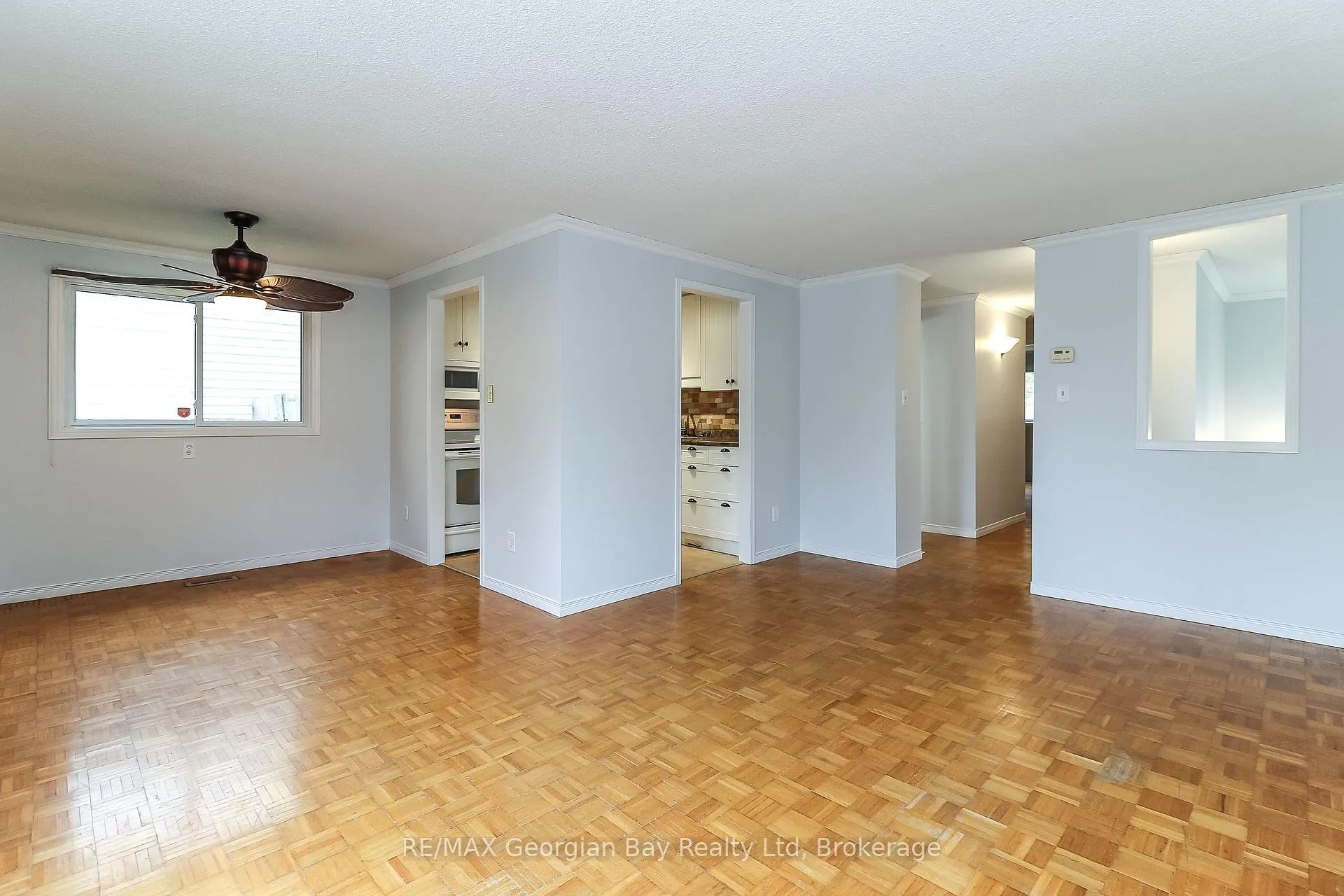 Photo 11 of 771 Birchwood Drive, Midland — HOMEH