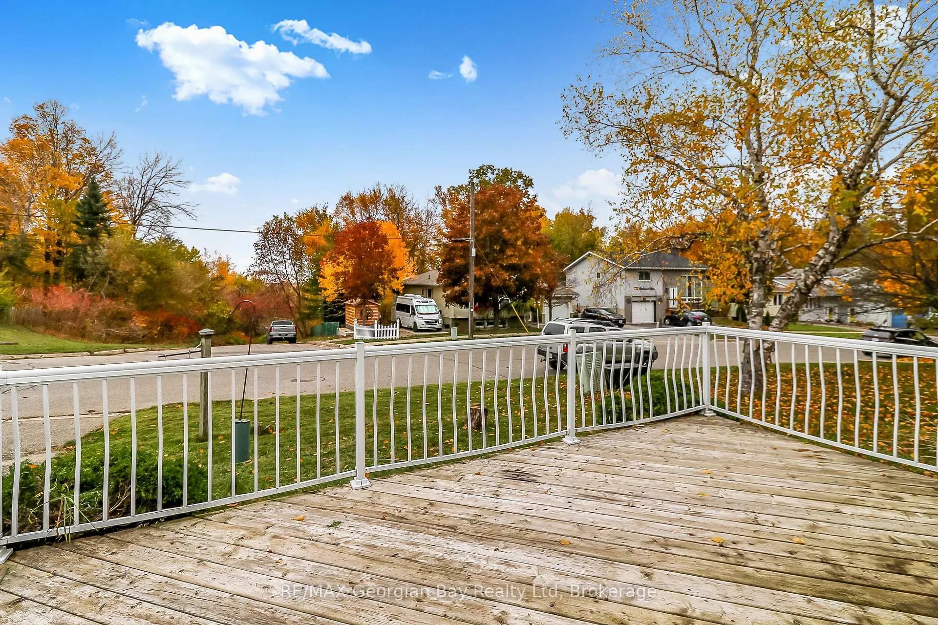 Photo 18 of 771 Birchwood Drive, Midland — HOMEH