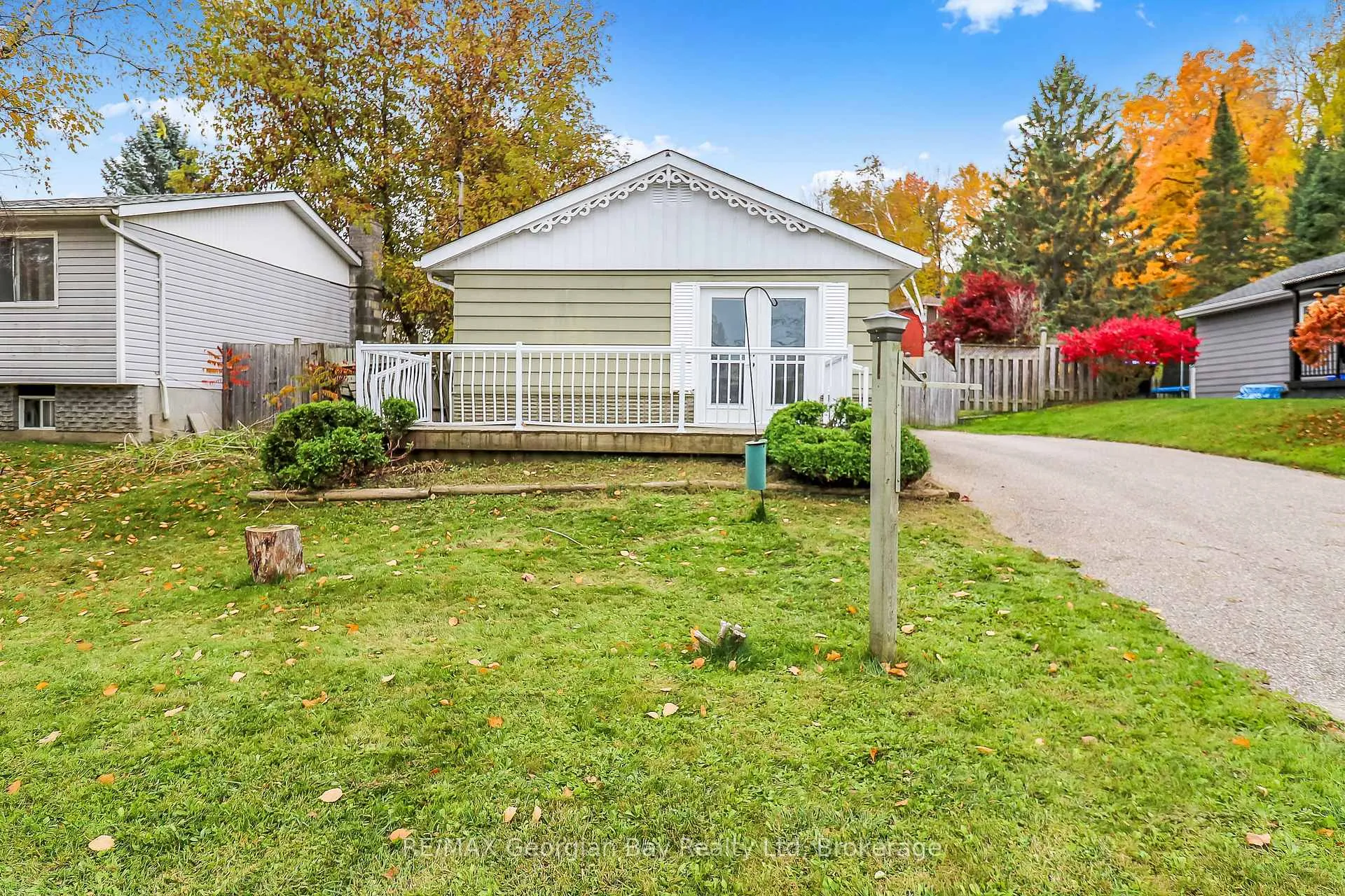 Photo 36 of 771 Birchwood Drive, Midland — HOMEH