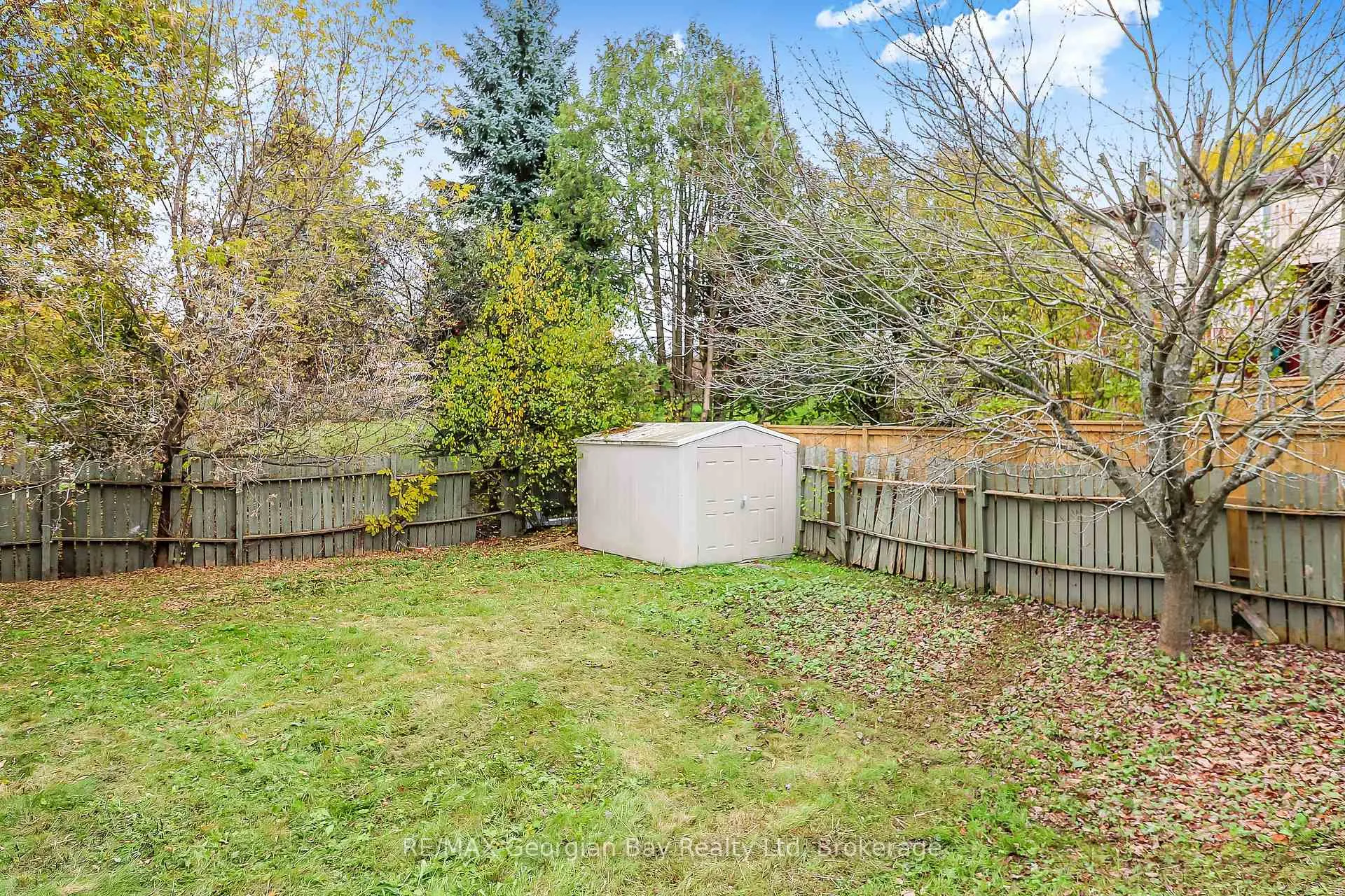 Photo 38 of 771 Birchwood Drive, Midland — HOMEH