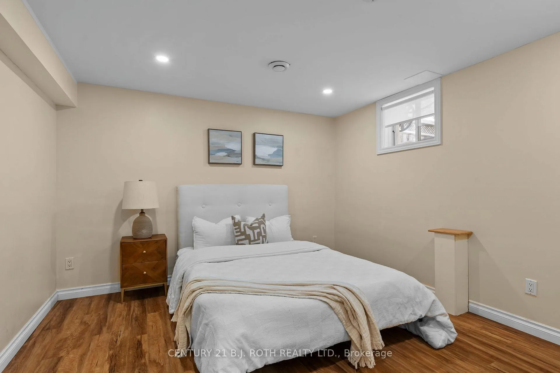 Photo 22 of 148 Marsellus Drive, Barrie, Holly — HOMEH