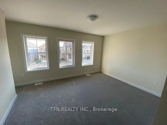 Photo 16 of 22 Downriver Drive, Welland, Dain City — HOMEH