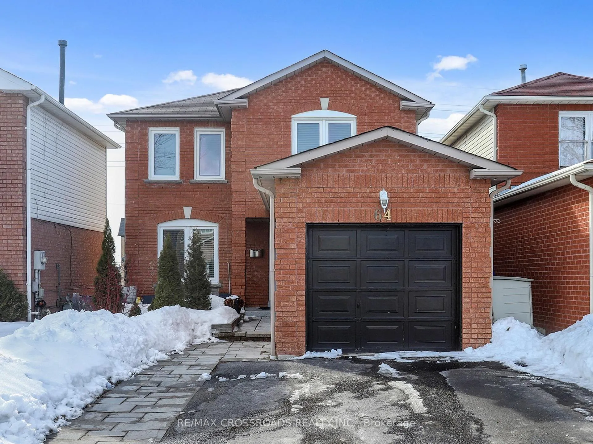 Photo 6 of 64 Sable Crescent, Whitby, Rolling Acres — HOMEH