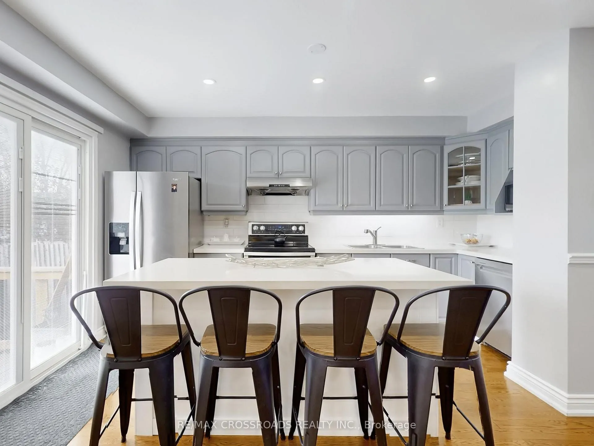 Photo 16 of 64 Sable Crescent, Whitby, Rolling Acres — HOMEH
