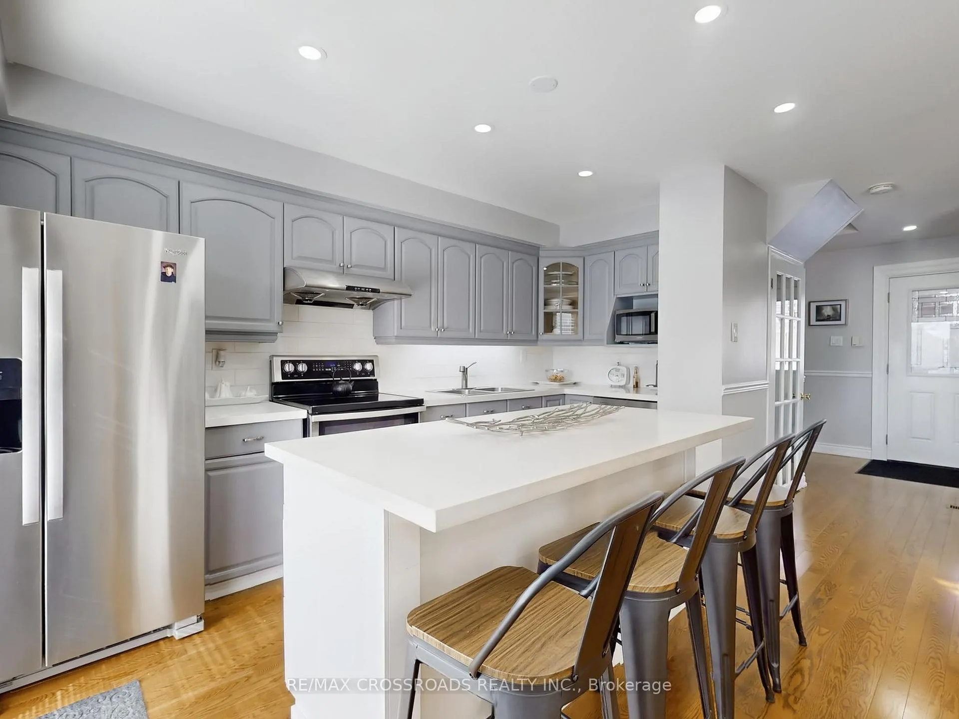Photo 17 of 64 Sable Crescent, Whitby, Rolling Acres — HOMEH
