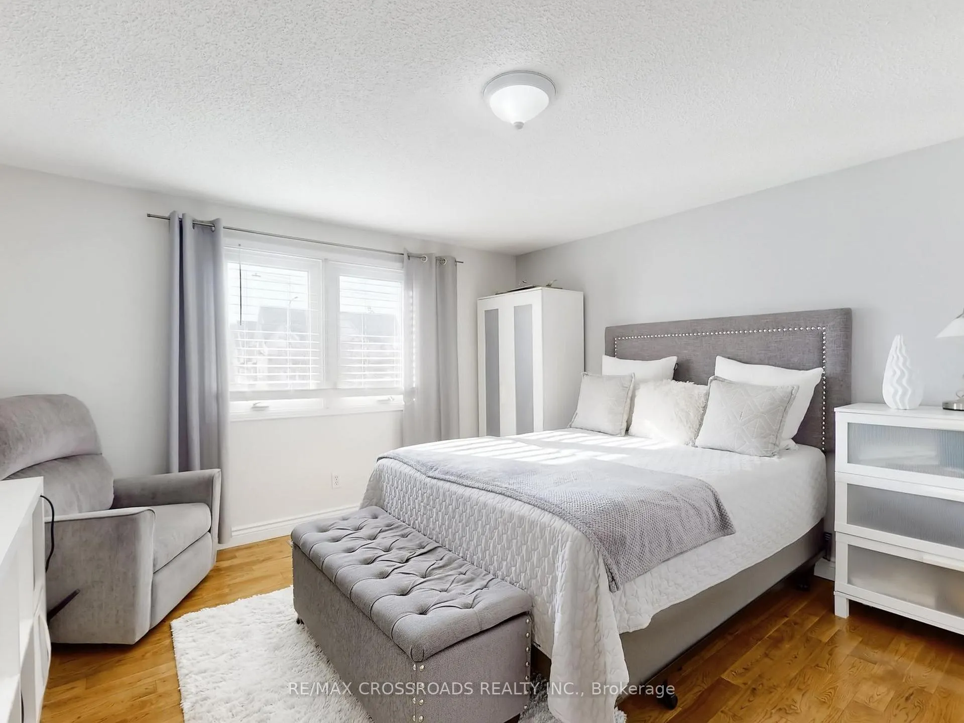 Photo 30 of 64 Sable Crescent, Whitby, Rolling Acres — HOMEH