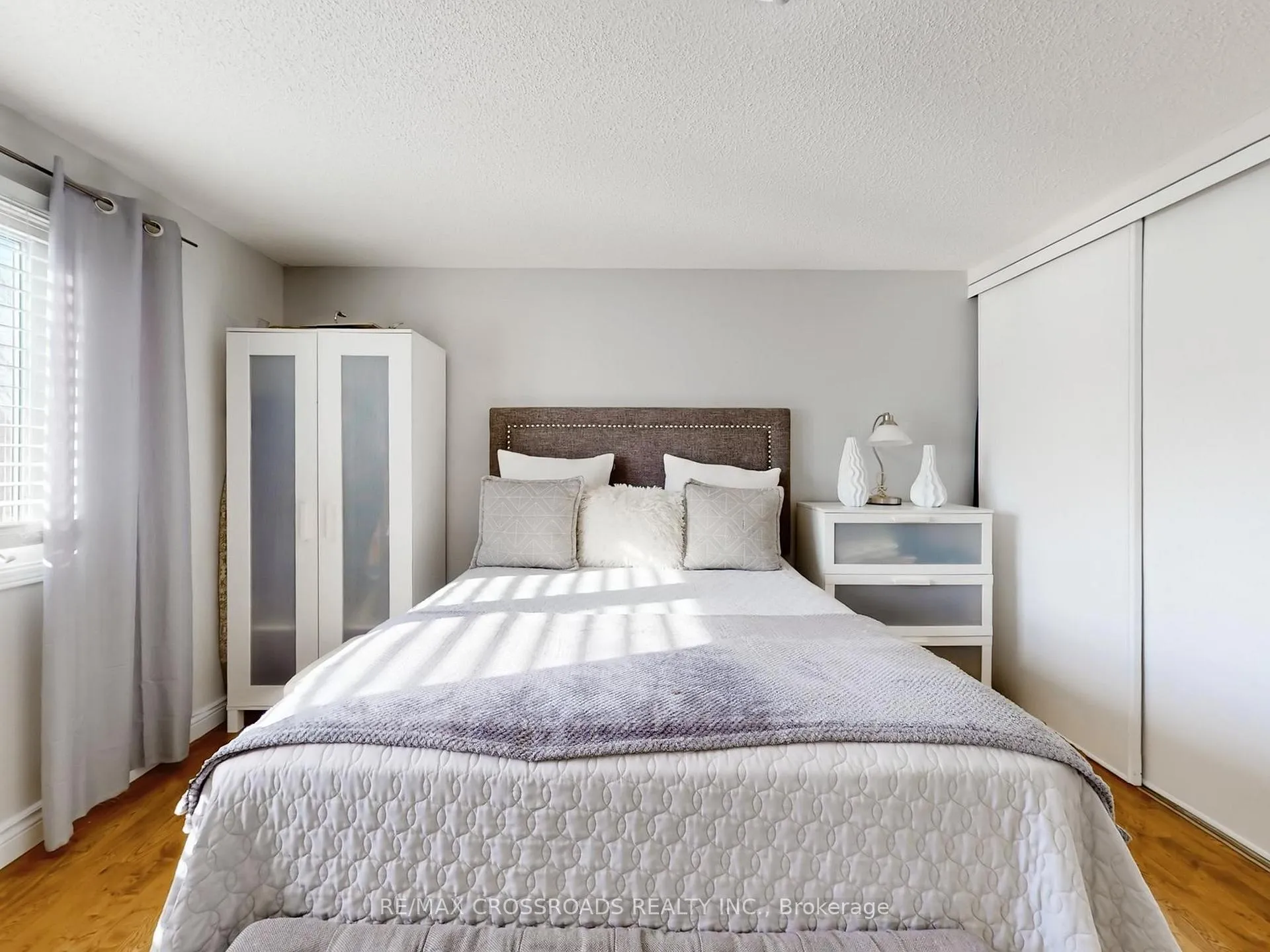 Photo 31 of 64 Sable Crescent, Whitby, Rolling Acres — HOMEH