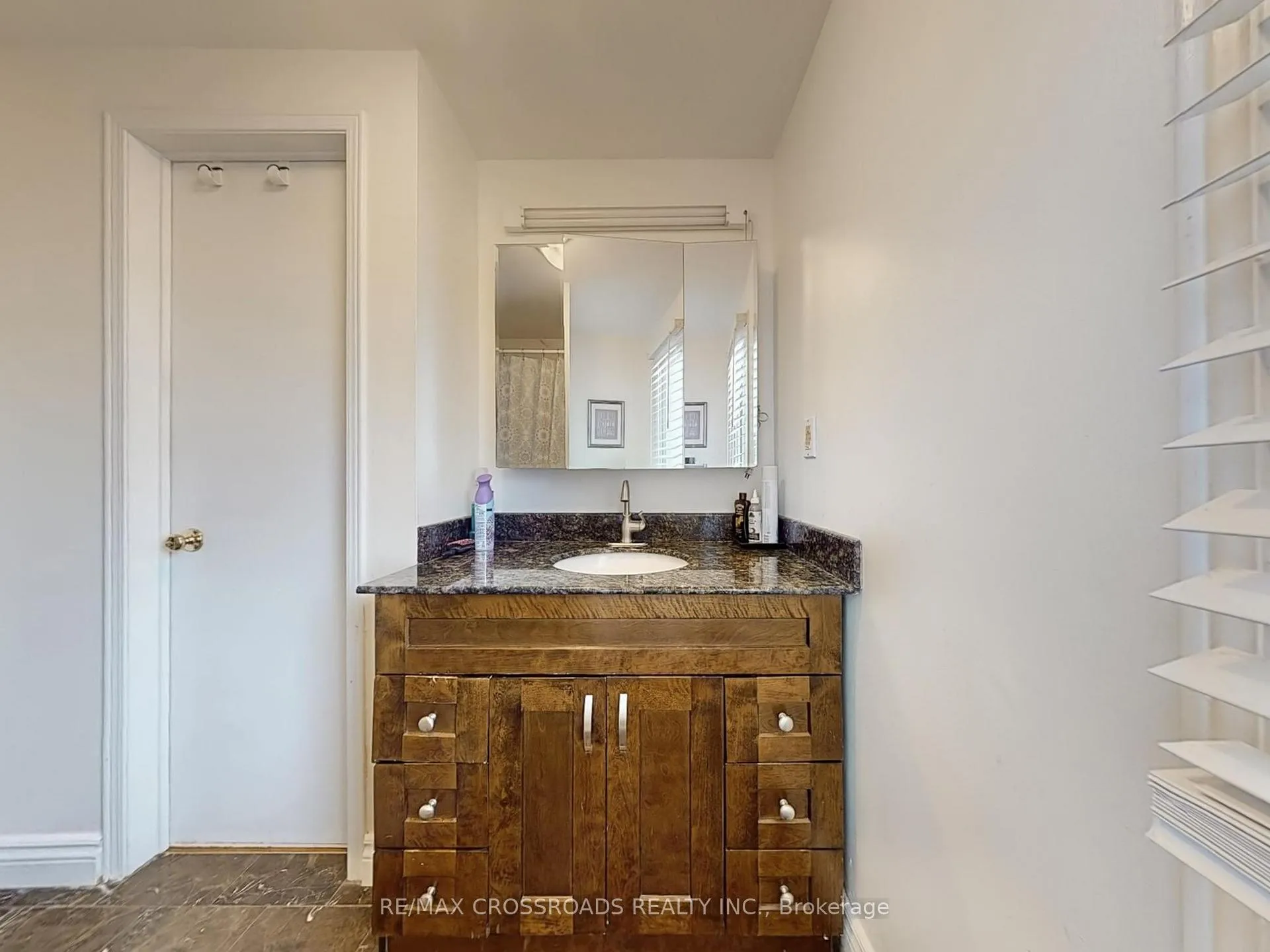 Photo 36 of 64 Sable Crescent, Whitby, Rolling Acres — HOMEH